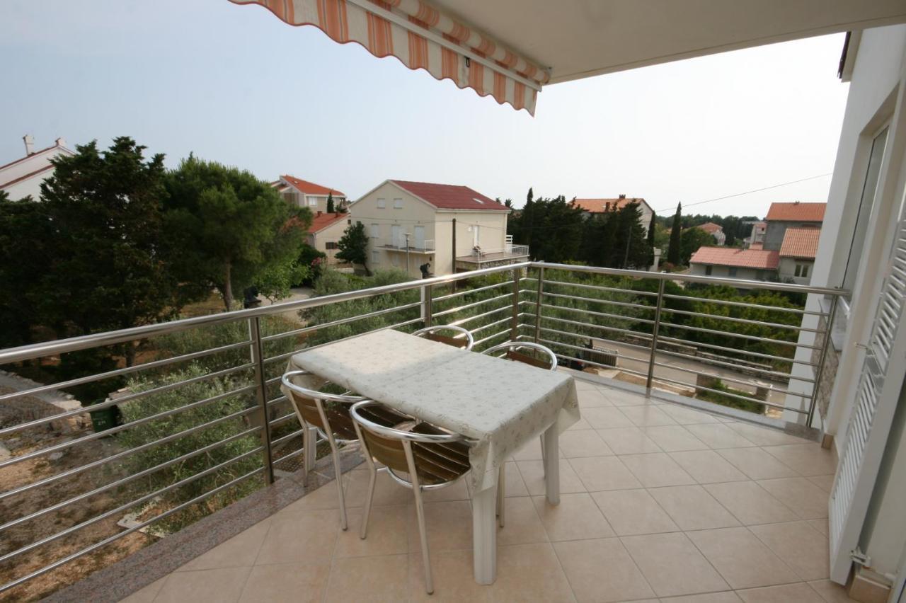 Apartments With A Parking Space Novalja, Pag - 6398 Exterior photo